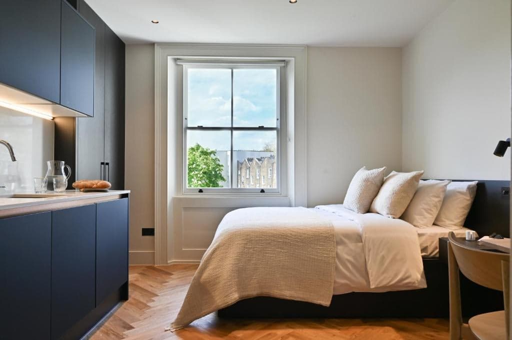 Charming Notting Hill Studio - View 3