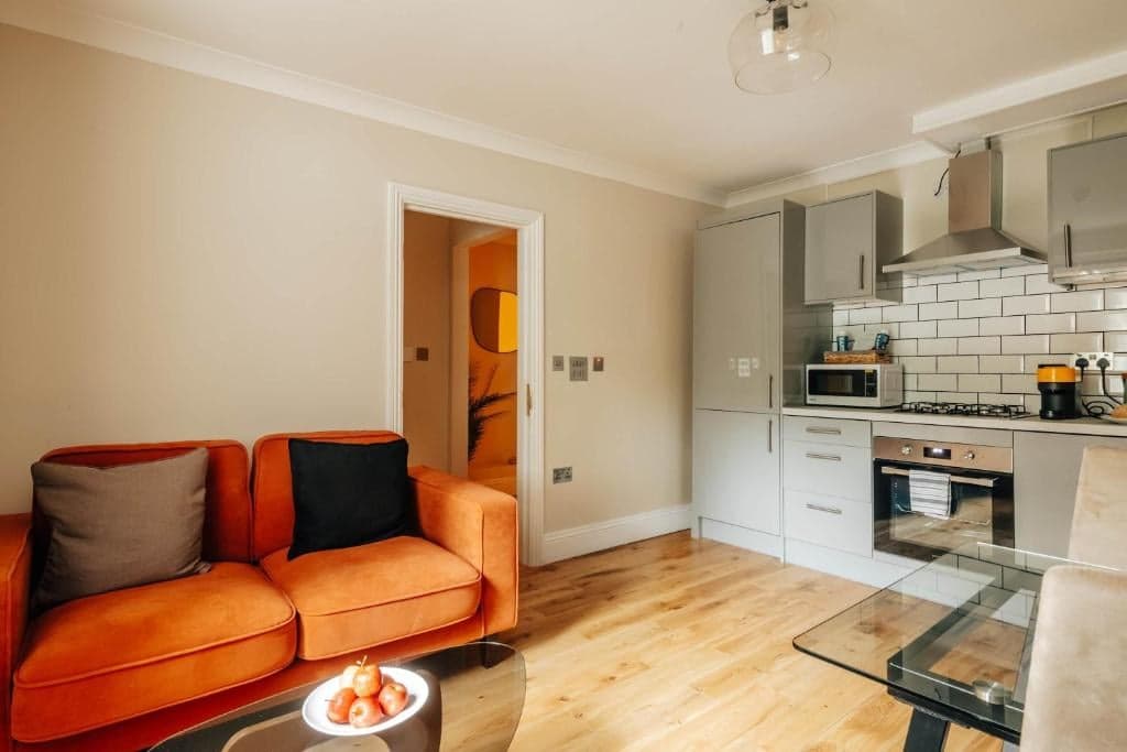 Charming Notting Hill Studio - View 4
